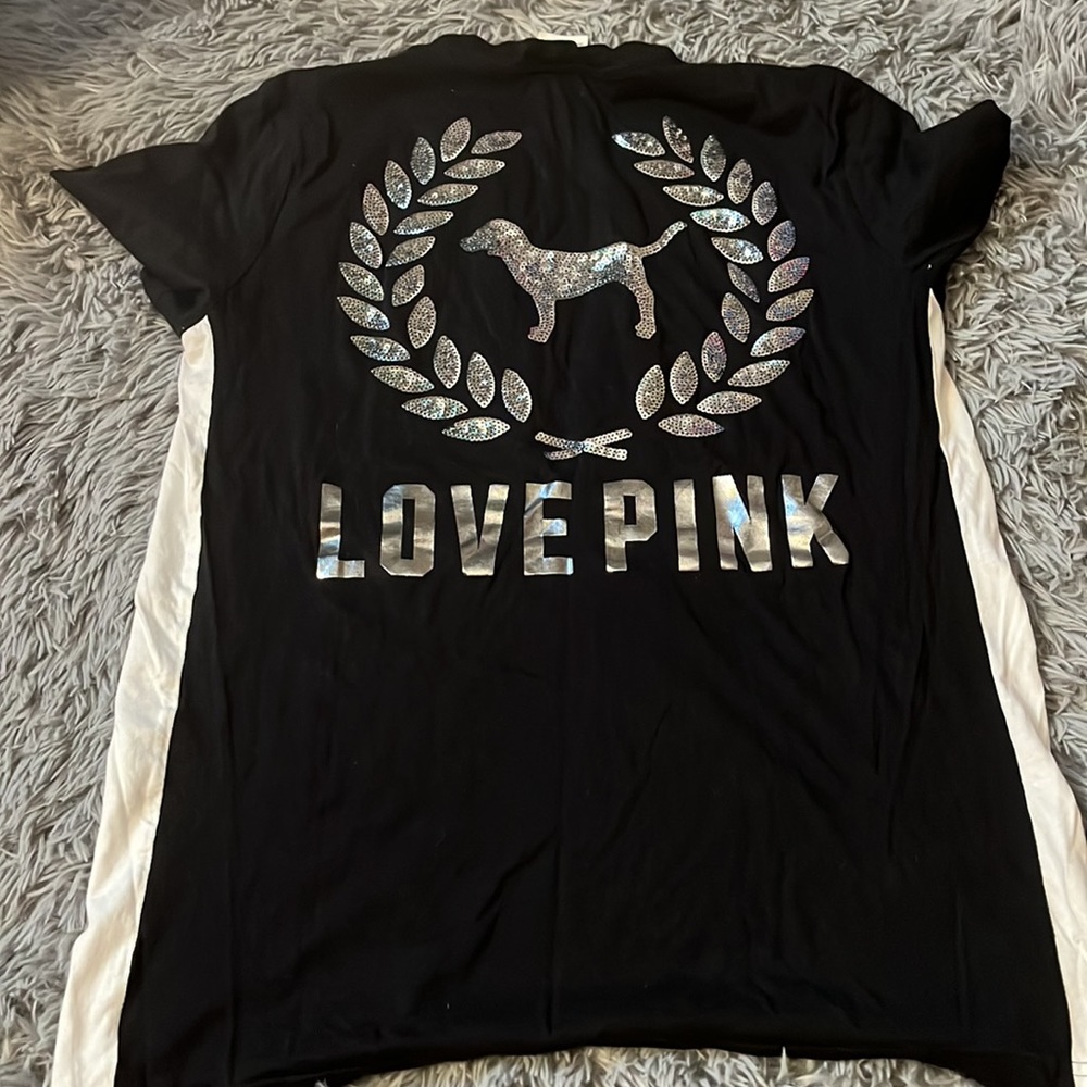 Pink shirt